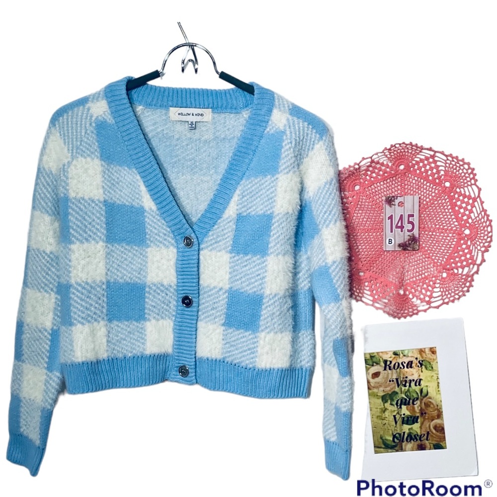 Willow & Wind Plaid Blue and White Sweater XS